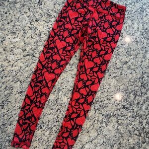 Zumba Wear Women’s XS Black & Red Valentine’s Day Hearts Leggings Yoga Pants